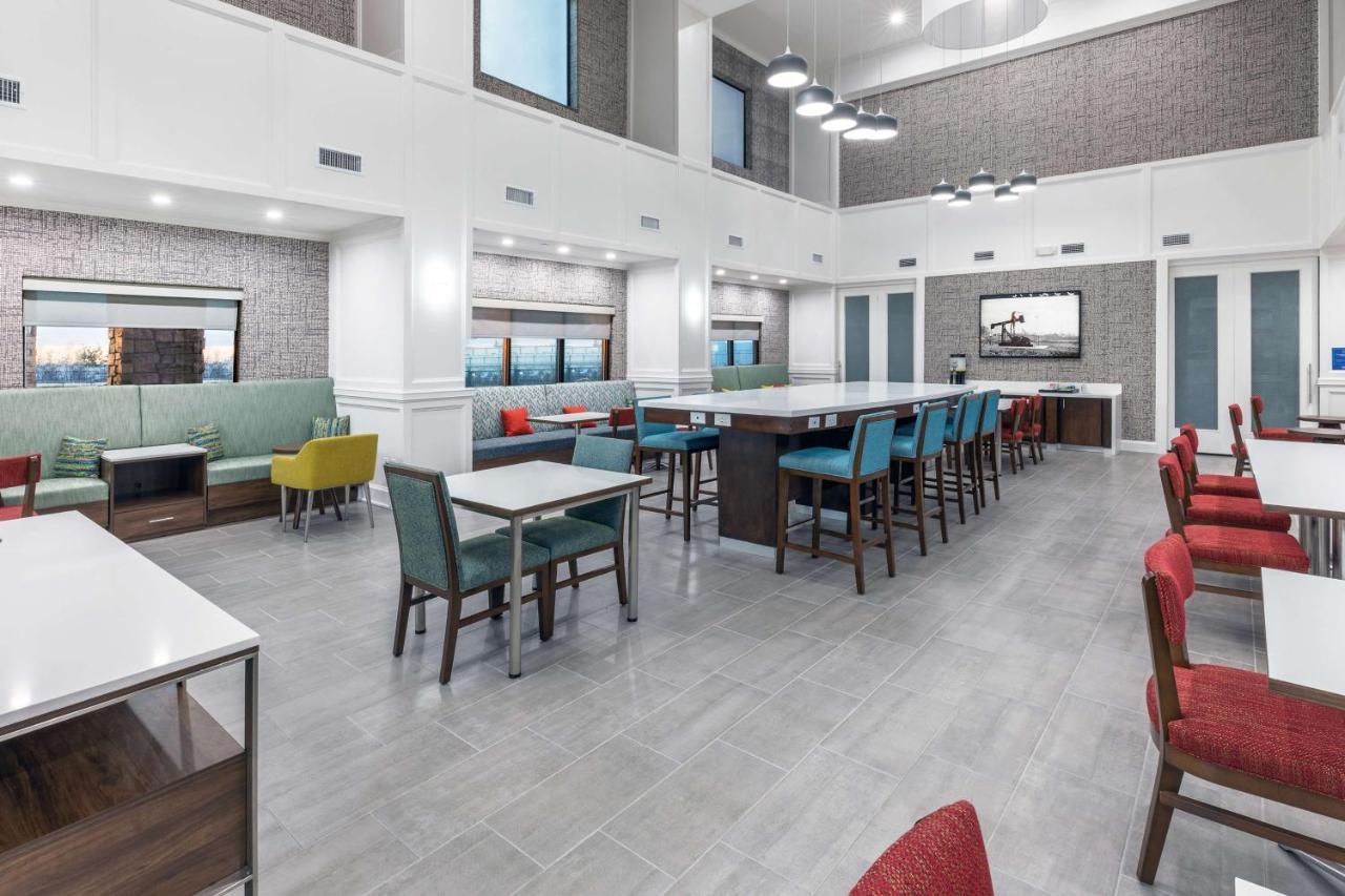 Hampton Inn & Suites Dallas I-30 Cockrell Hill, Tx Extérieur photo
