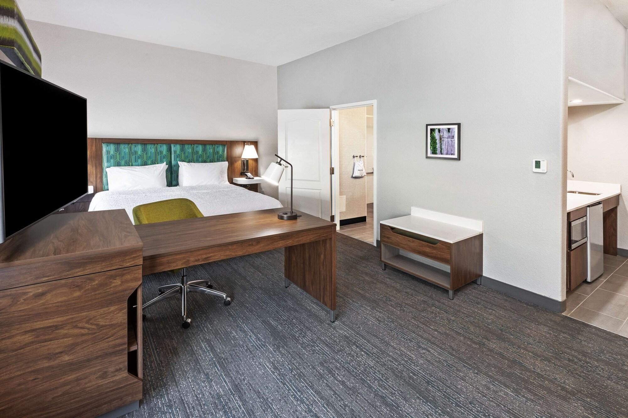 Hampton Inn & Suites Dallas I-30 Cockrell Hill, Tx Extérieur photo