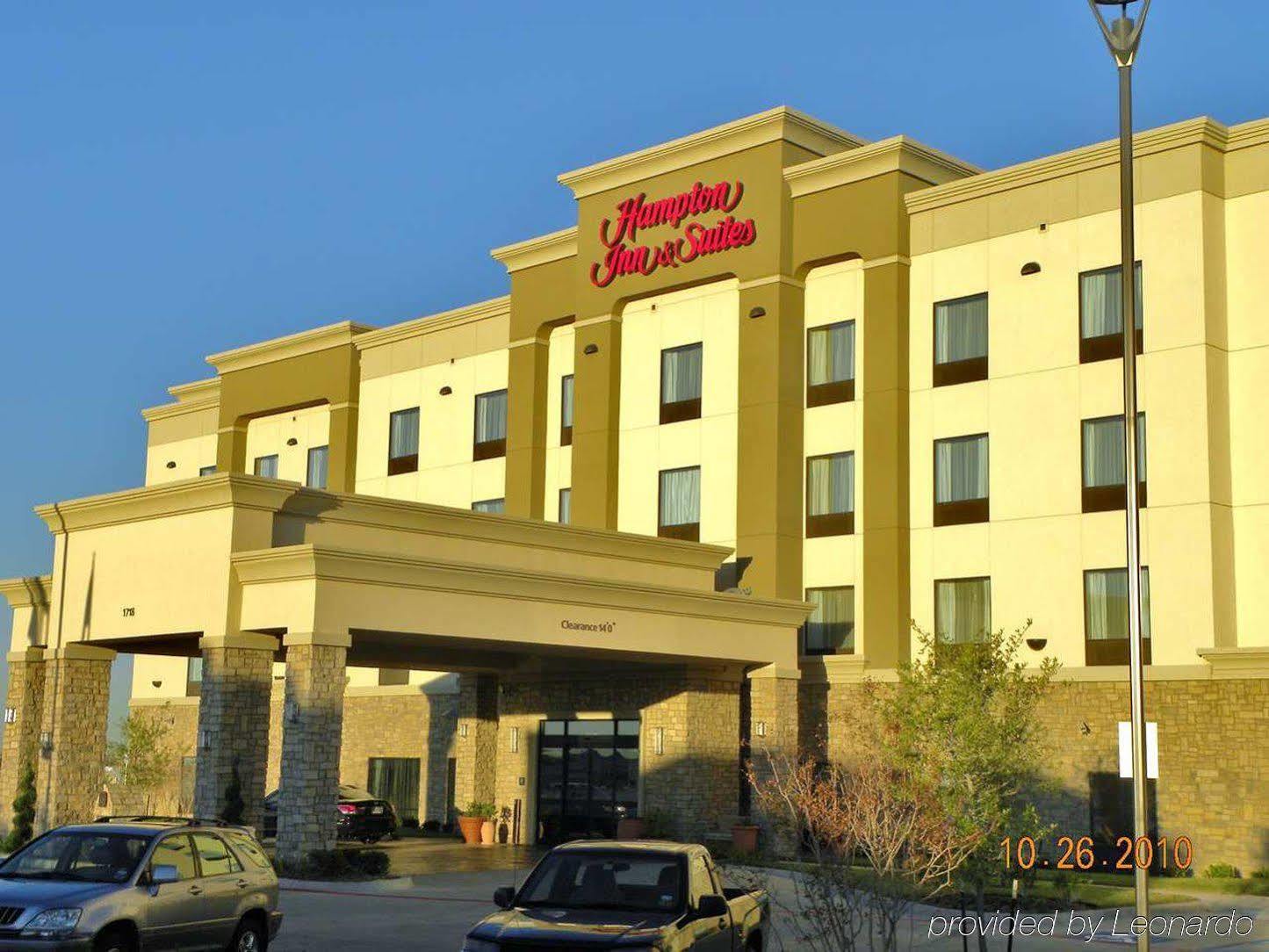 Hampton Inn & Suites Dallas I-30 Cockrell Hill, Tx Extérieur photo
